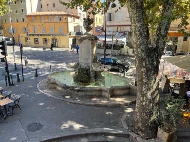 Blue Fountain Luxueux Studio Aix Centre Historique -Wifi-Smart Tv- Aix-en-Provence Kültér fotó
